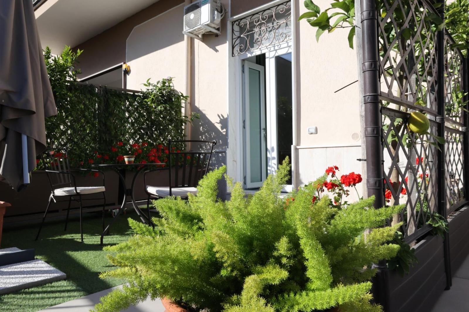Sole Apartments Сарно Экстерьер фото